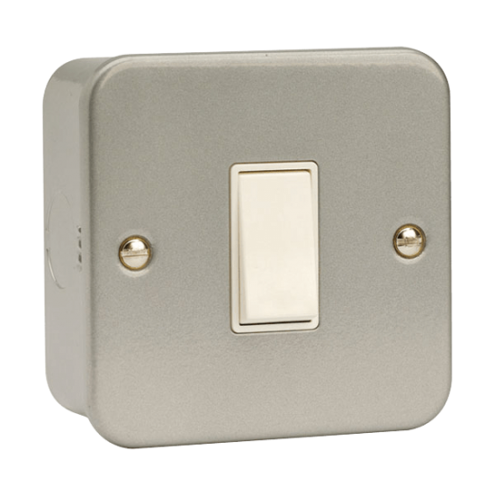 Click CL011 Switch 1G 2W & Box 10A Mclad