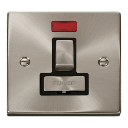 Click VPSC752BK Conn Unit Swd+Neon 13A